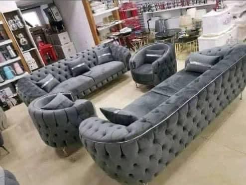 Royal Velvet Tufted Luxury Sofa Set